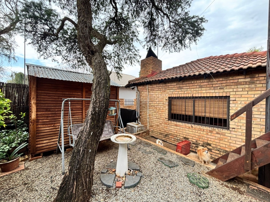 3 Bedroom Property for Sale in Wilkoppies North West